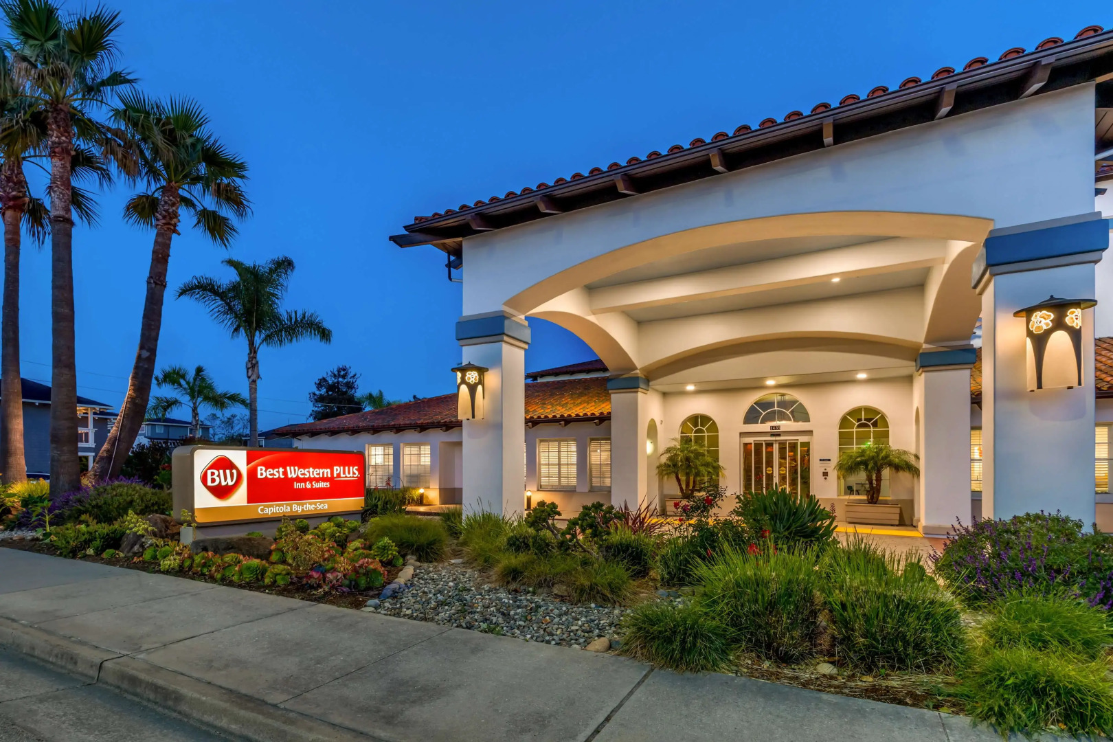 Best Western Plus Capitola By-the-sea Inn & Suites