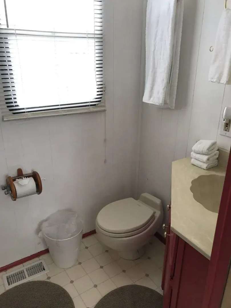 Mangrove Marina and Resort Aqualodge Houseboats