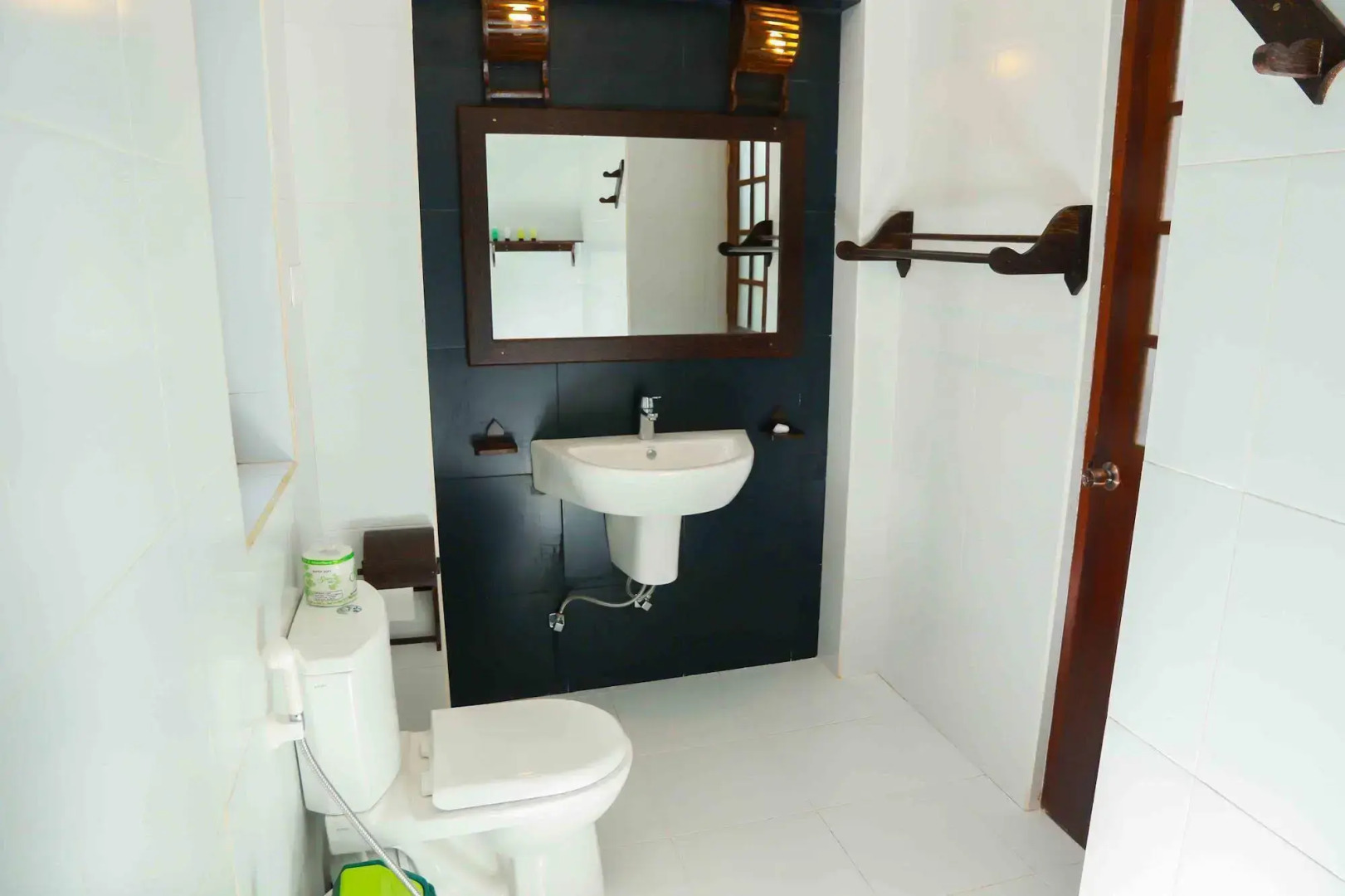 Lagoon Boutique Hotel