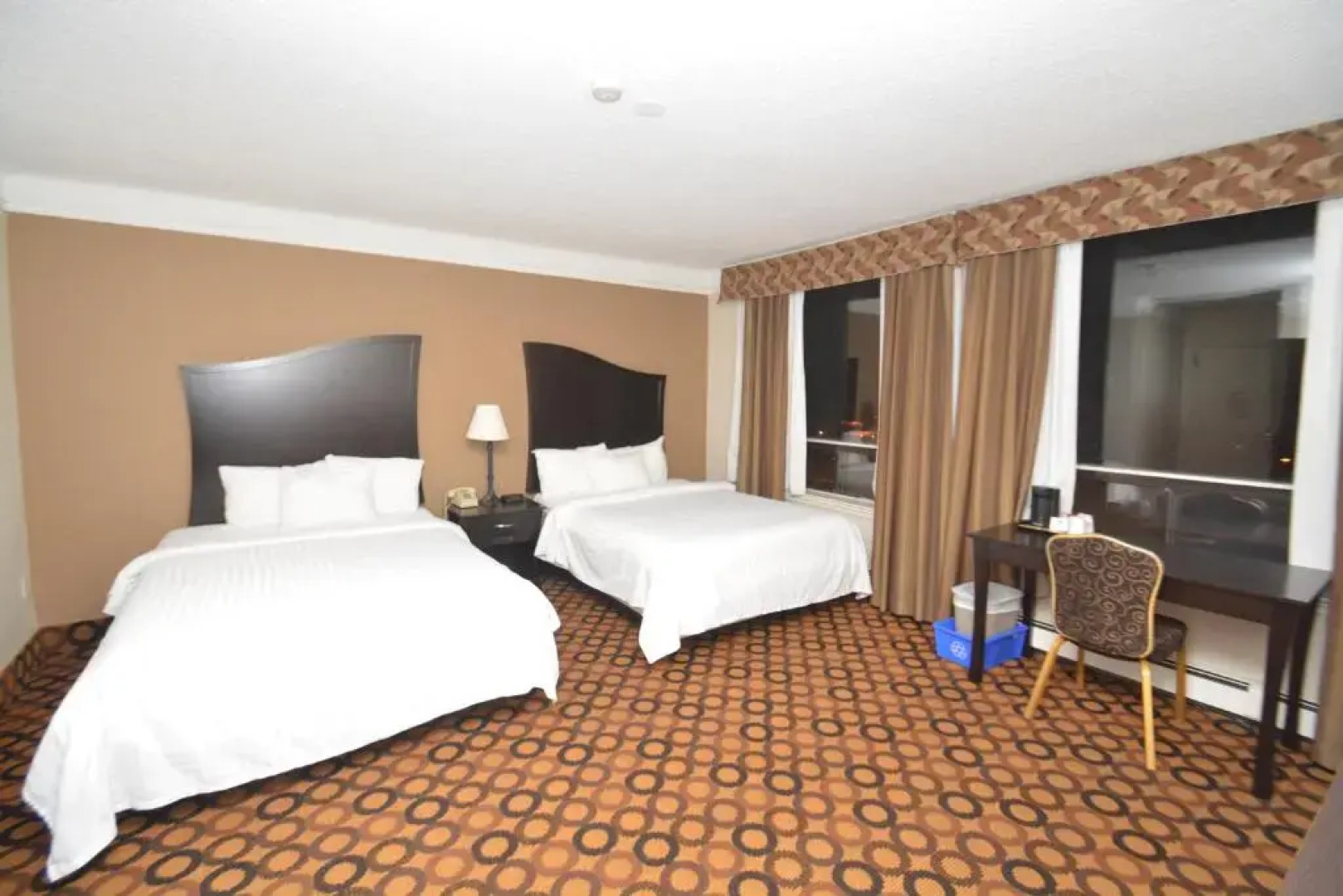 Prince Arthur Waterfront Hotel & Suites