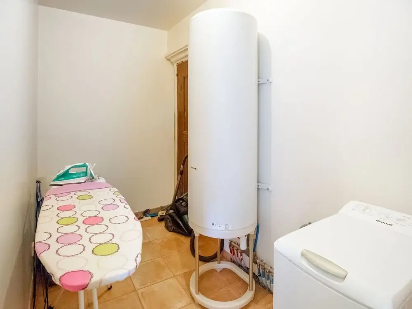 Charming Holiday Home In Montclus with Terrace