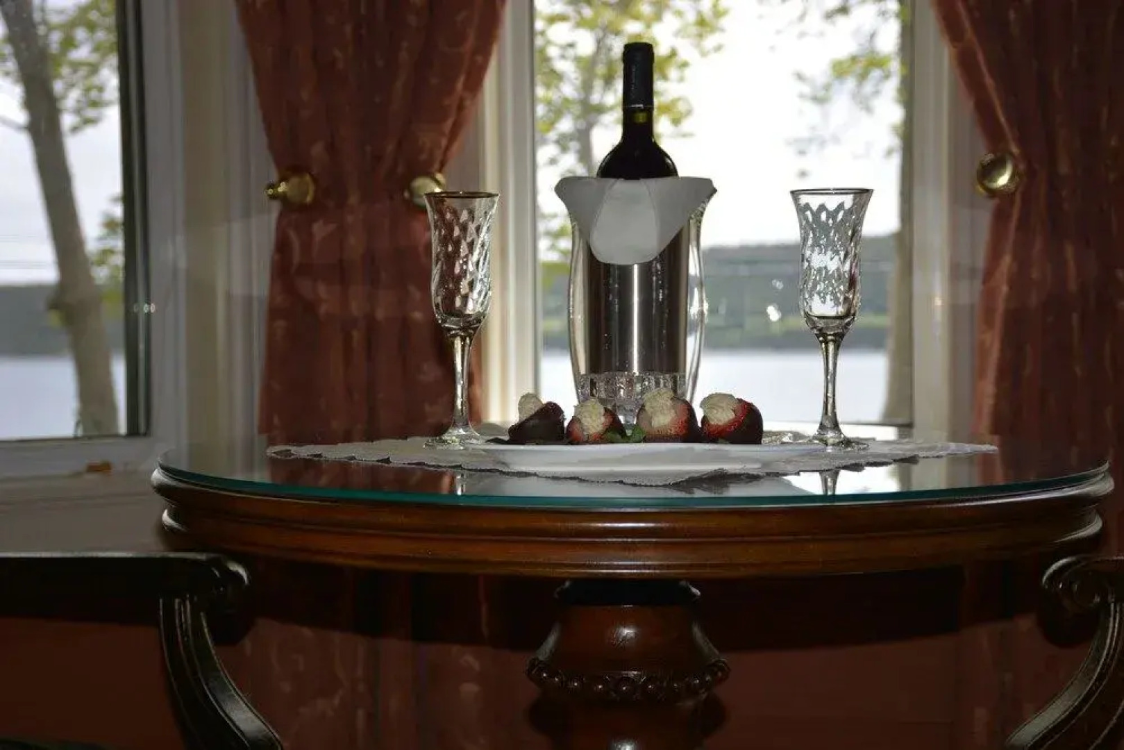 Rose Manor Inn B & B