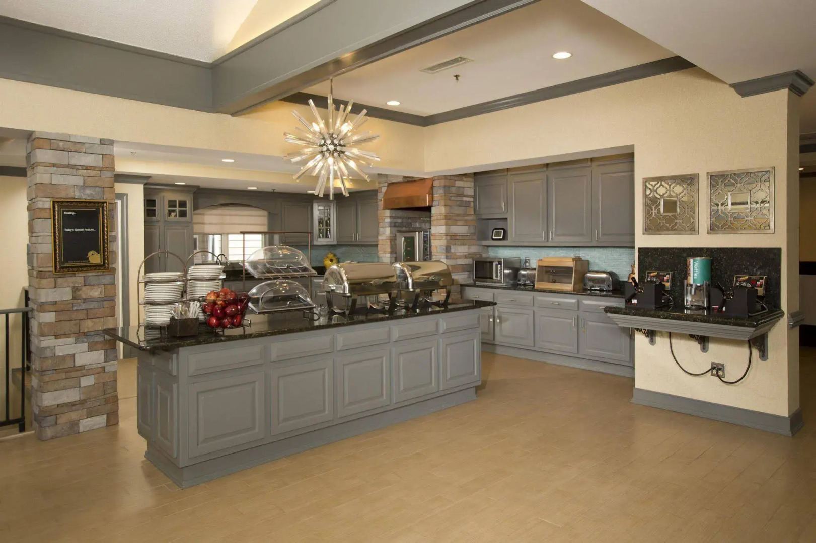 Homewood Suites by Hilton Alexandria / Pentagon South