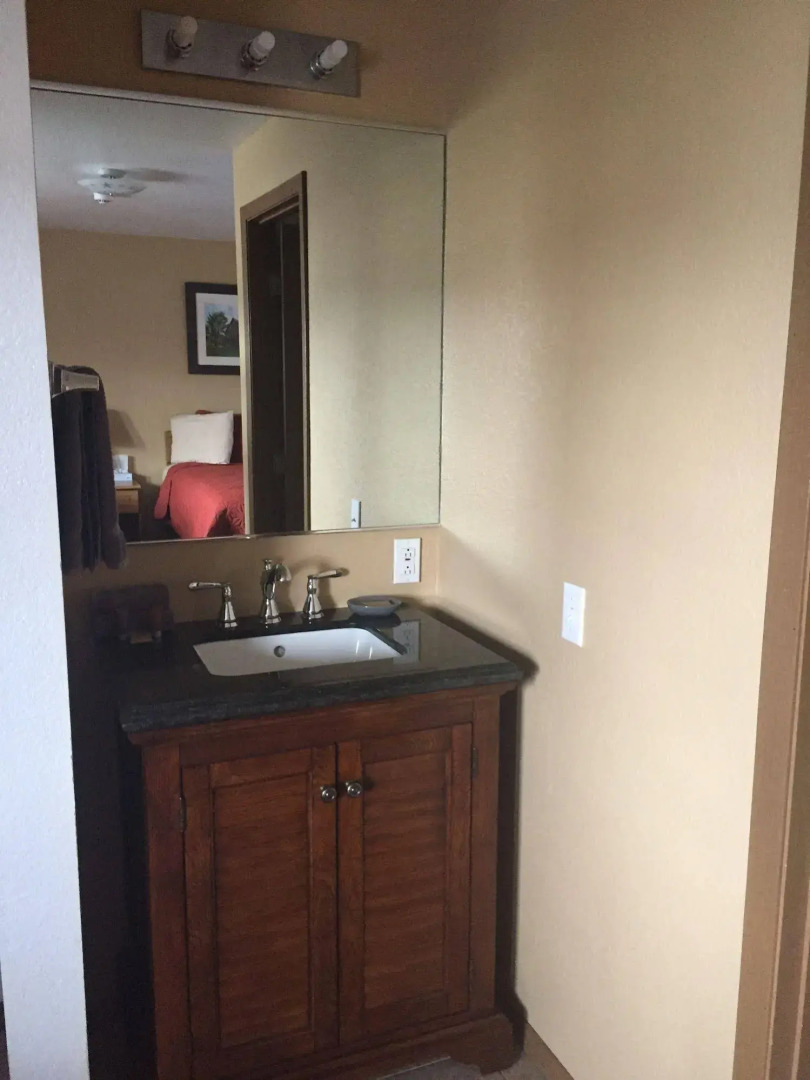 Adoba Hotel Naubinway