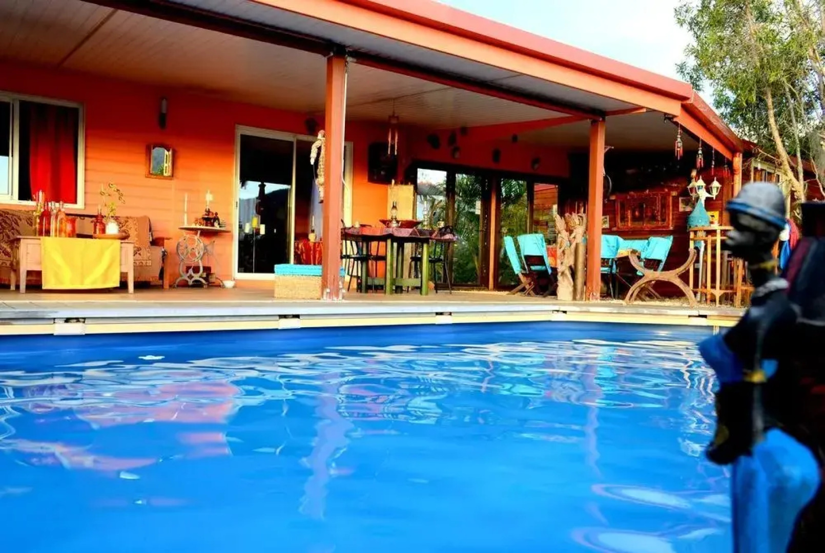 Tour du Monde, Gîte Des Voyageurs