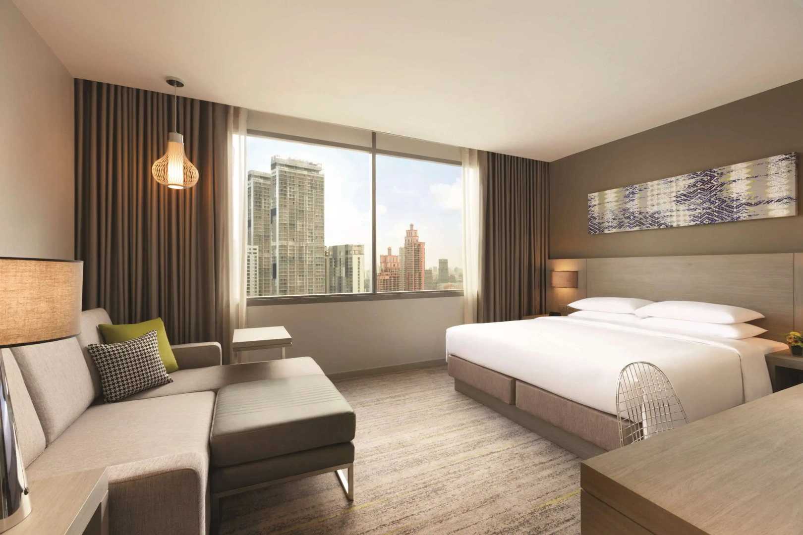 Hyatt Place Bangkok Sukhumvit 24