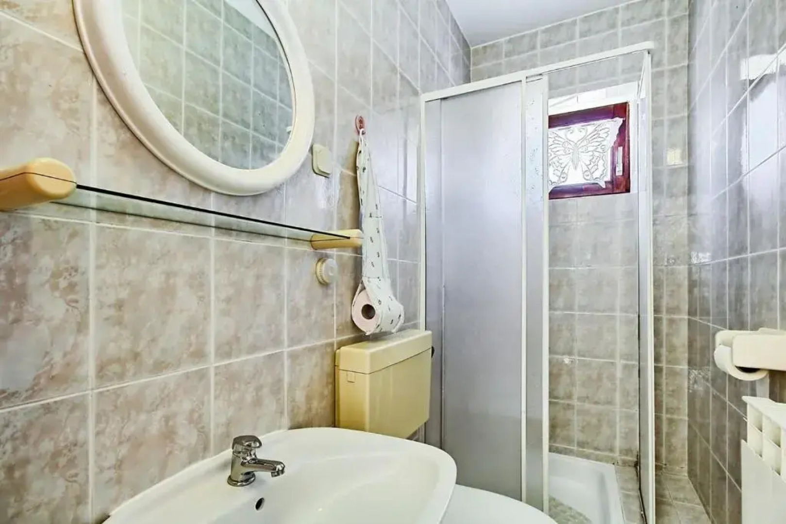 Eva House with Apartment