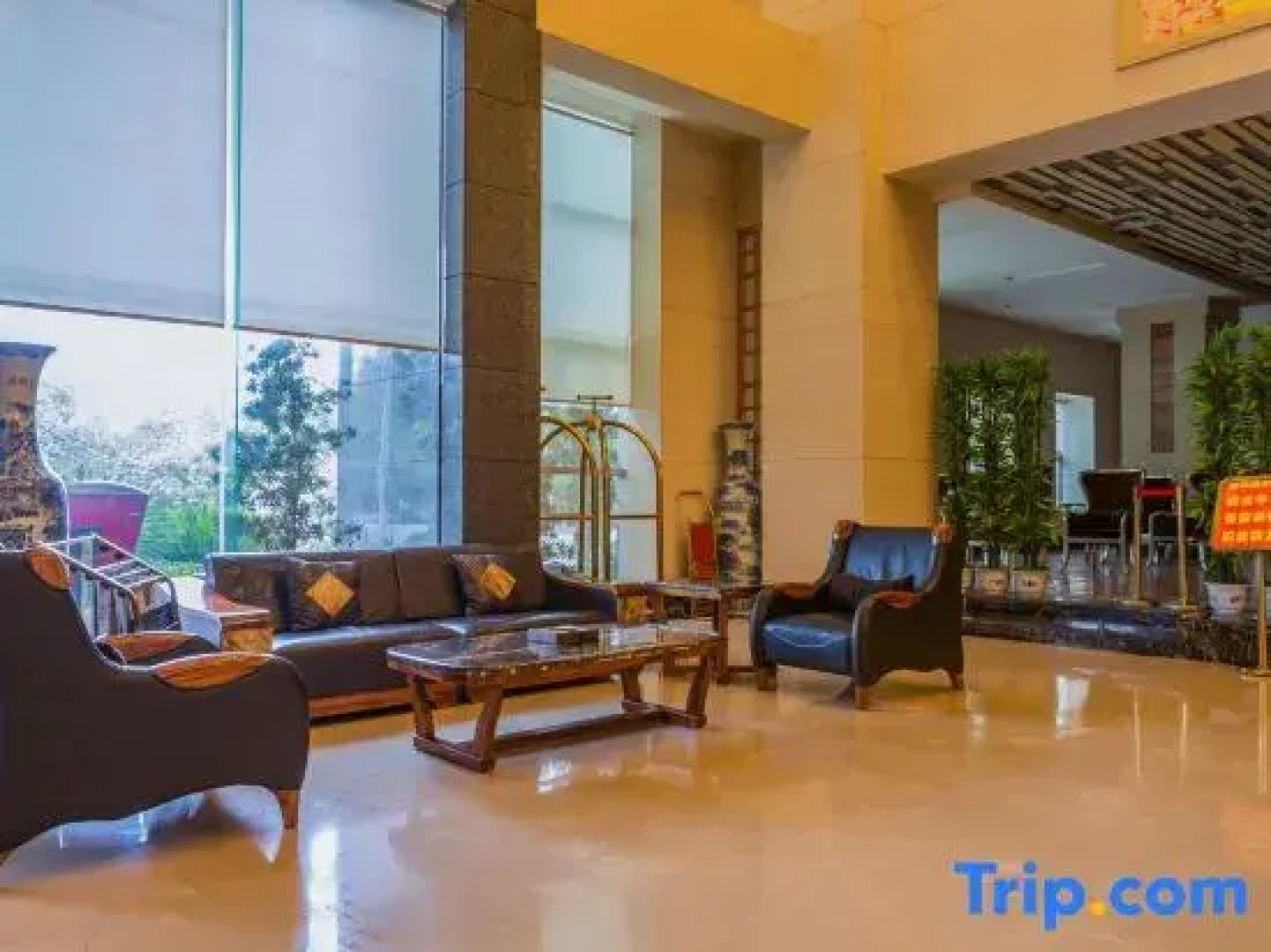 Tokang International Hotel