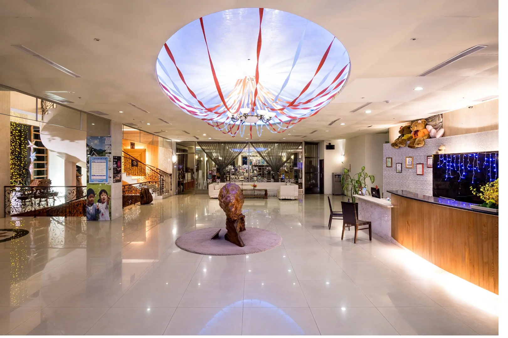Crystal Hotel