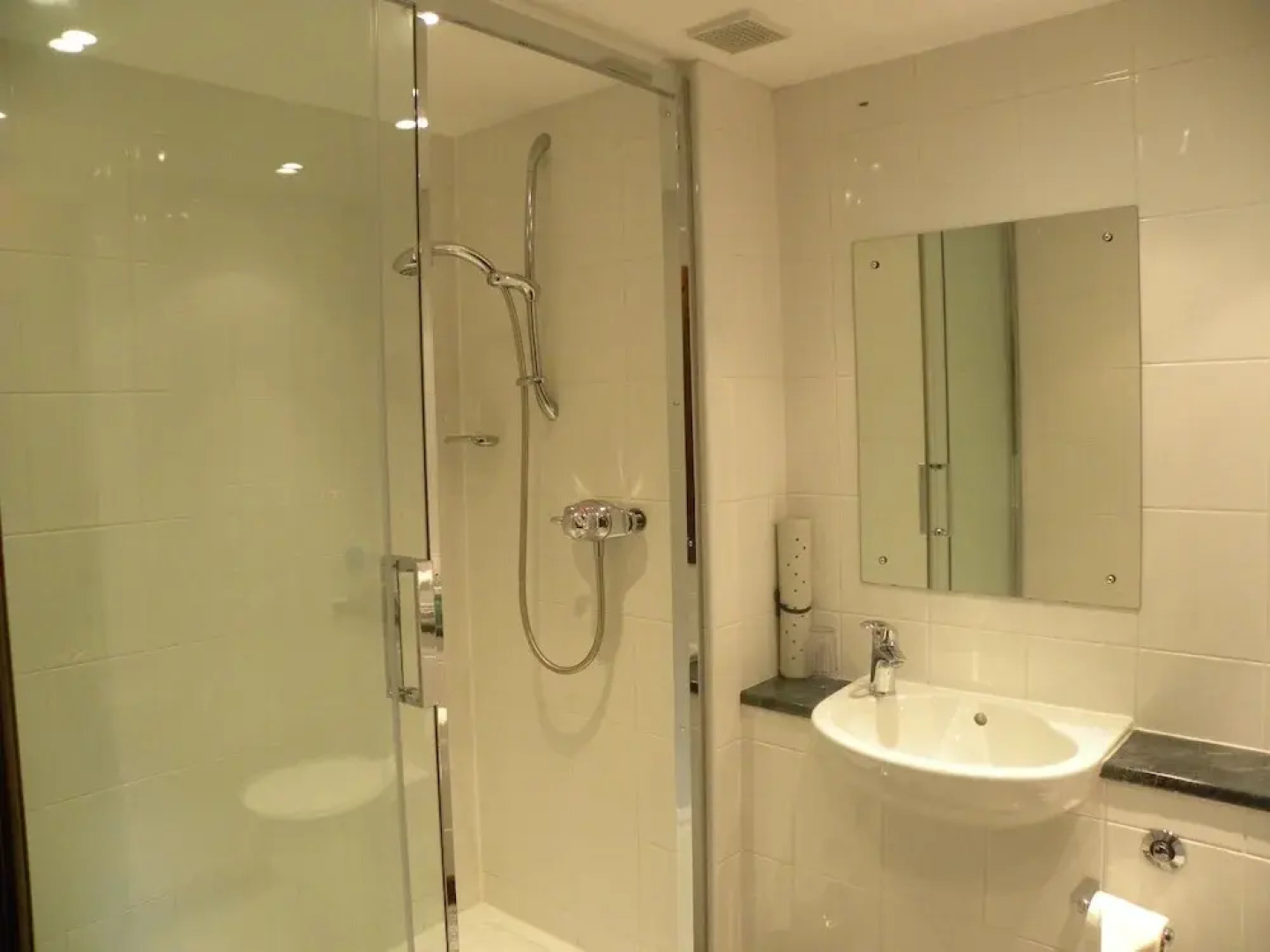 Buckle Yeat Guest House