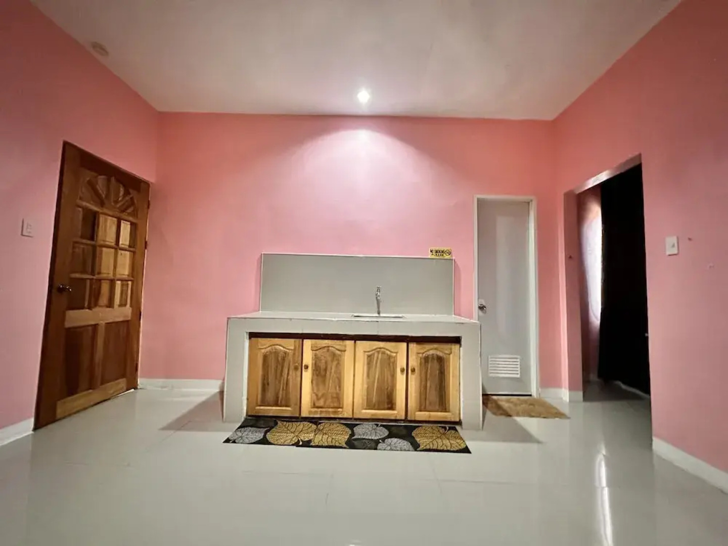 Rozay Travellers Inn