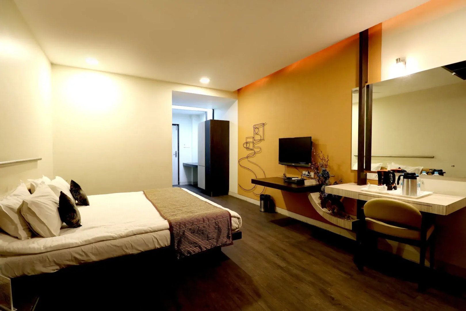 Отель Aurangabad Gymkhana Club