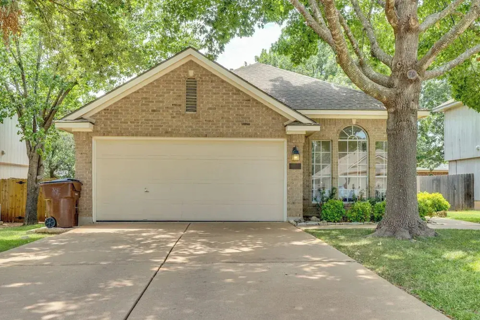 Fenced Yard + Patio: Family Home in Round Rock