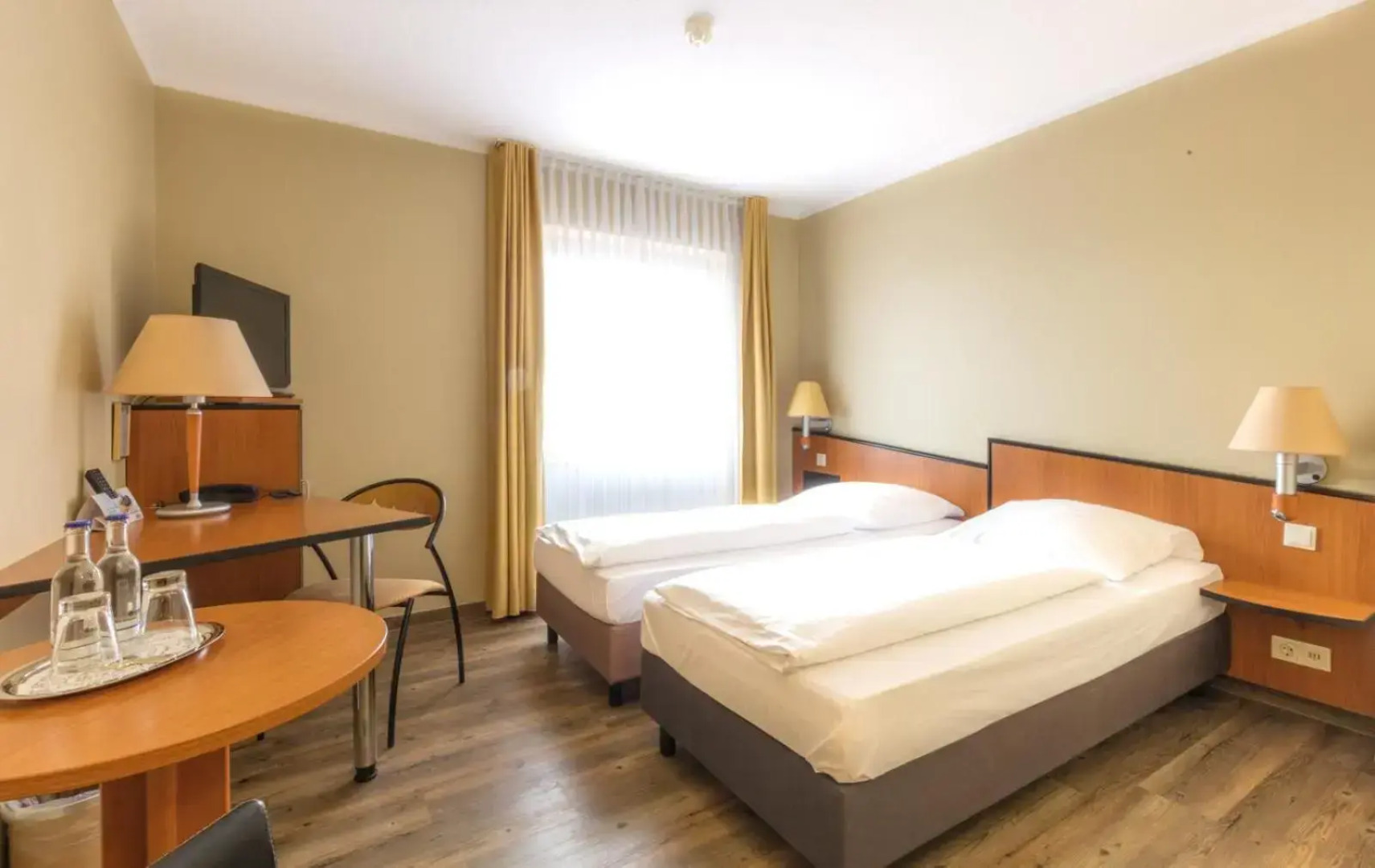 Sport - und Tagungshotel De Poort