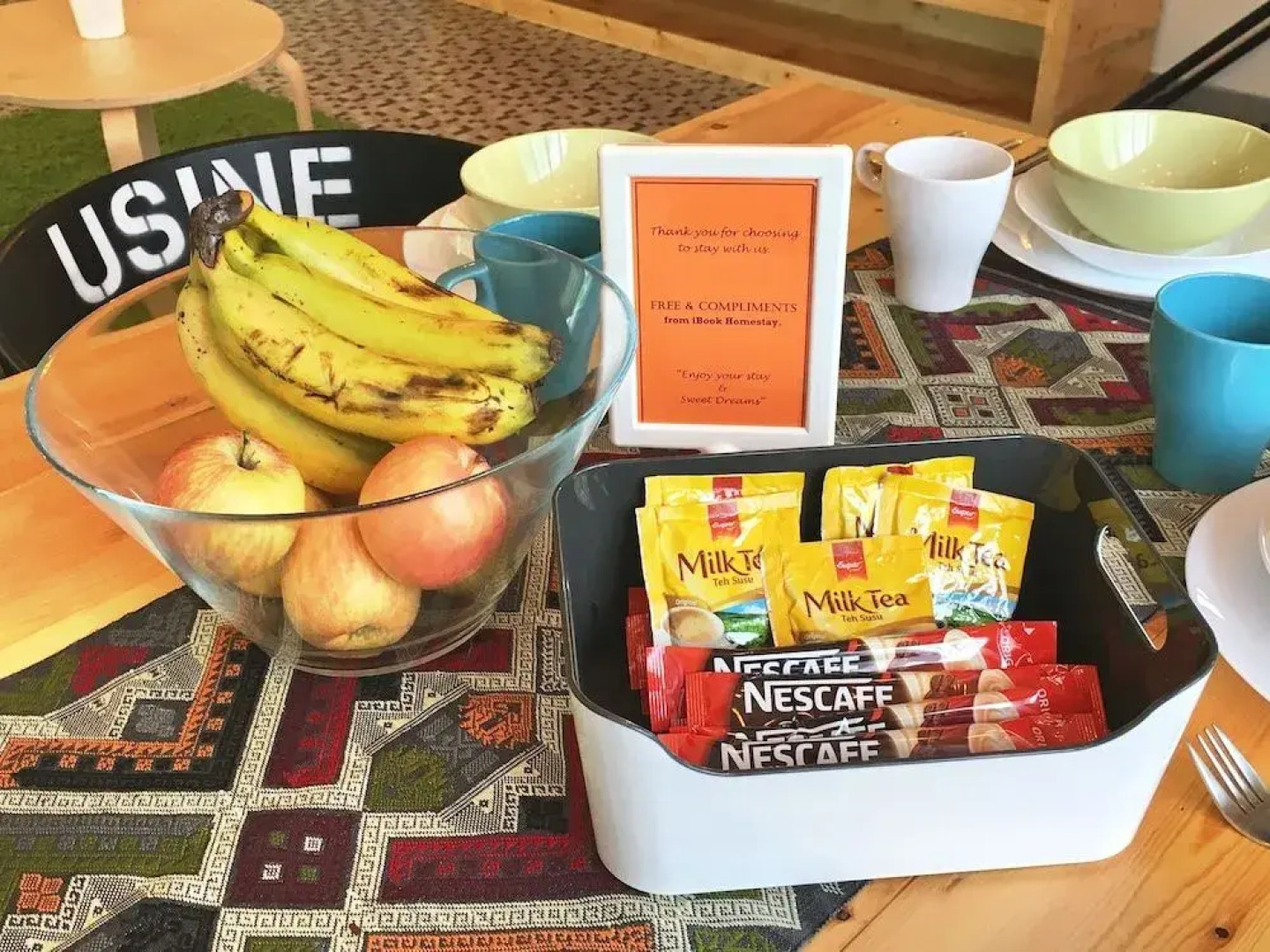 iBook 3 - Beachside Bungalow