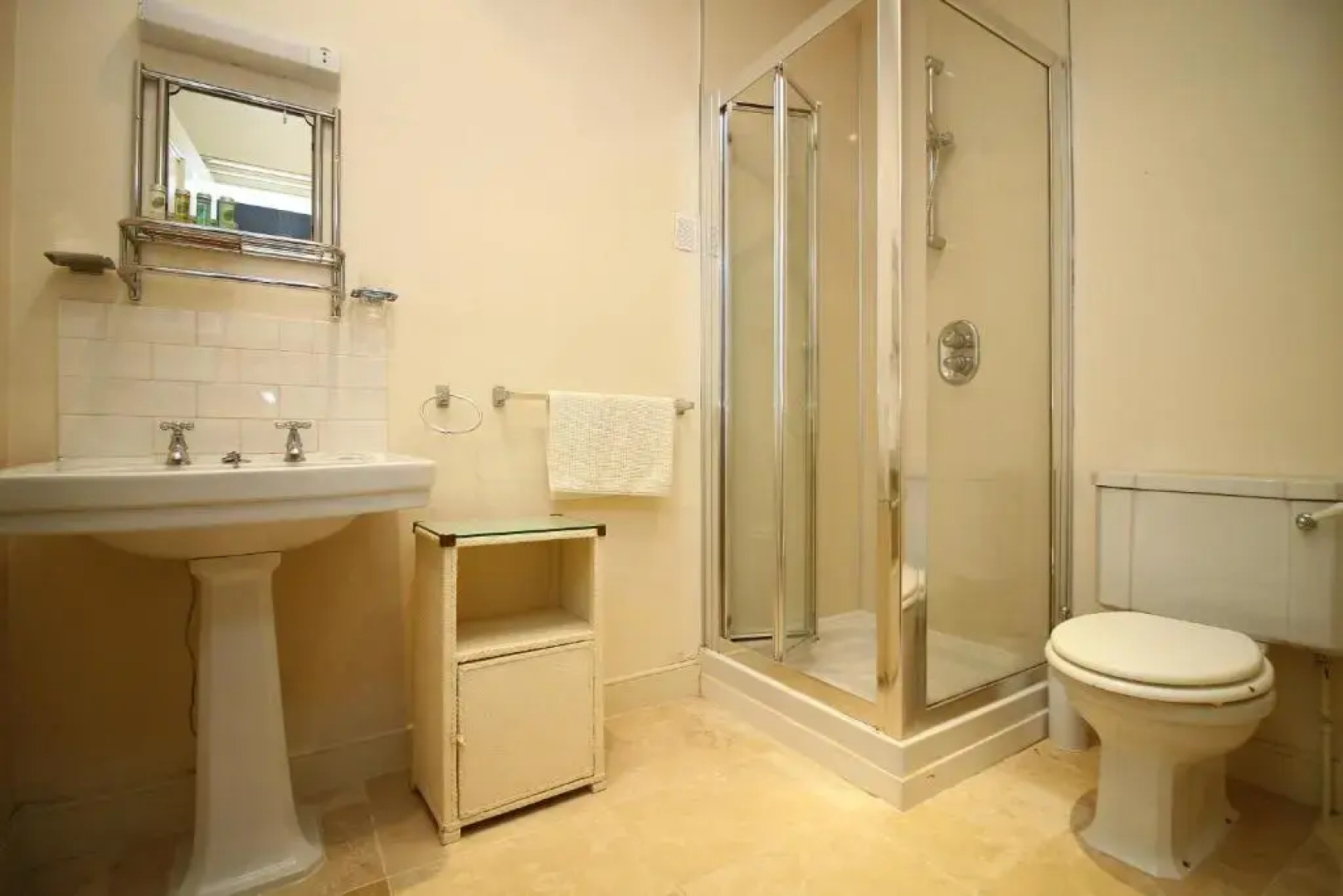 Thropton Demesne Farmhouse B&B