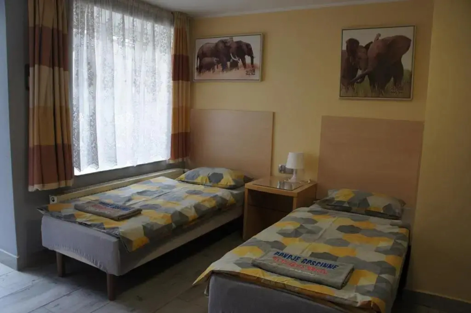 Pokoje Gościnne "BIAŁY SŁOŃ"