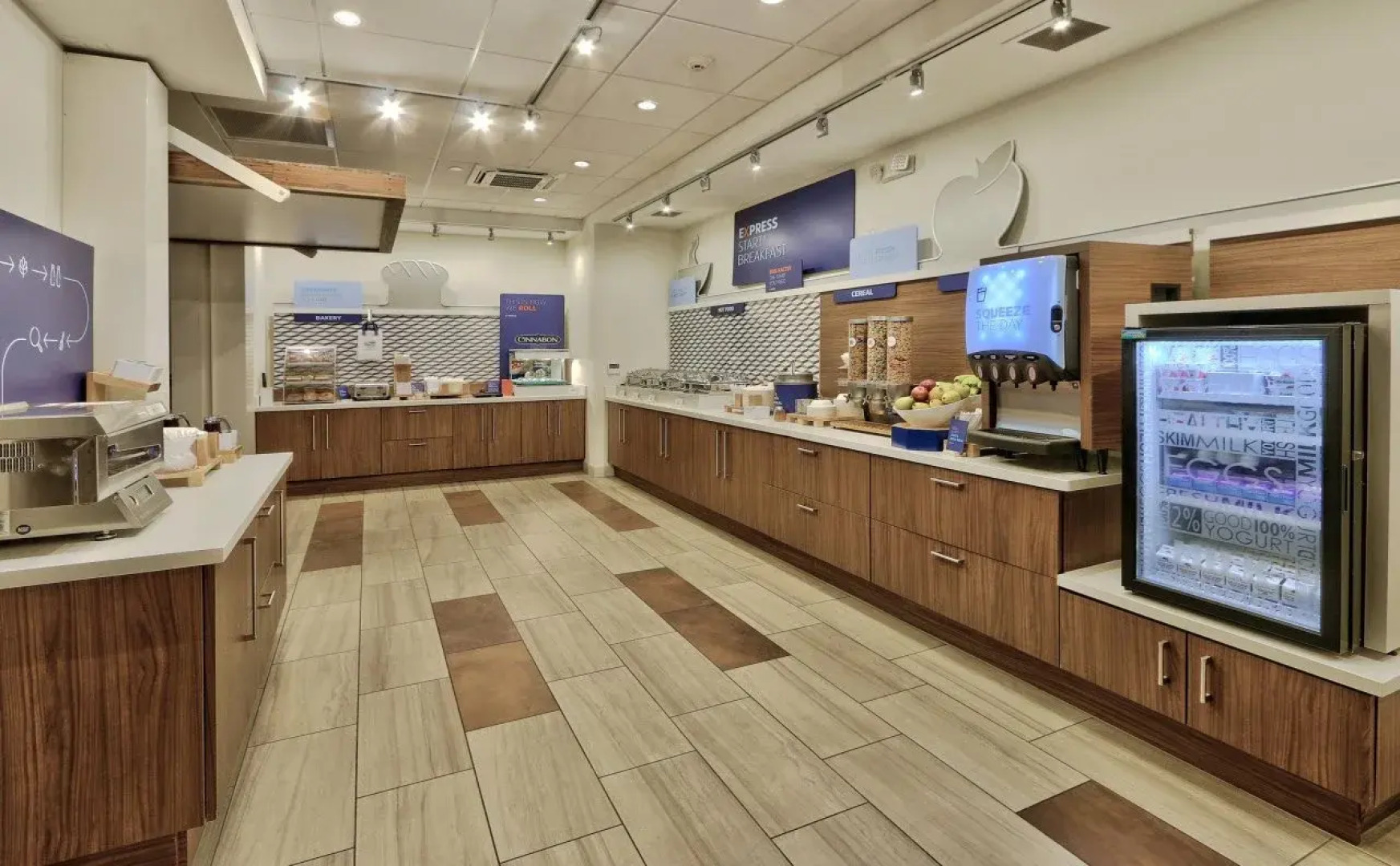 Holiday Inn Express & Suites Roswell by IHG