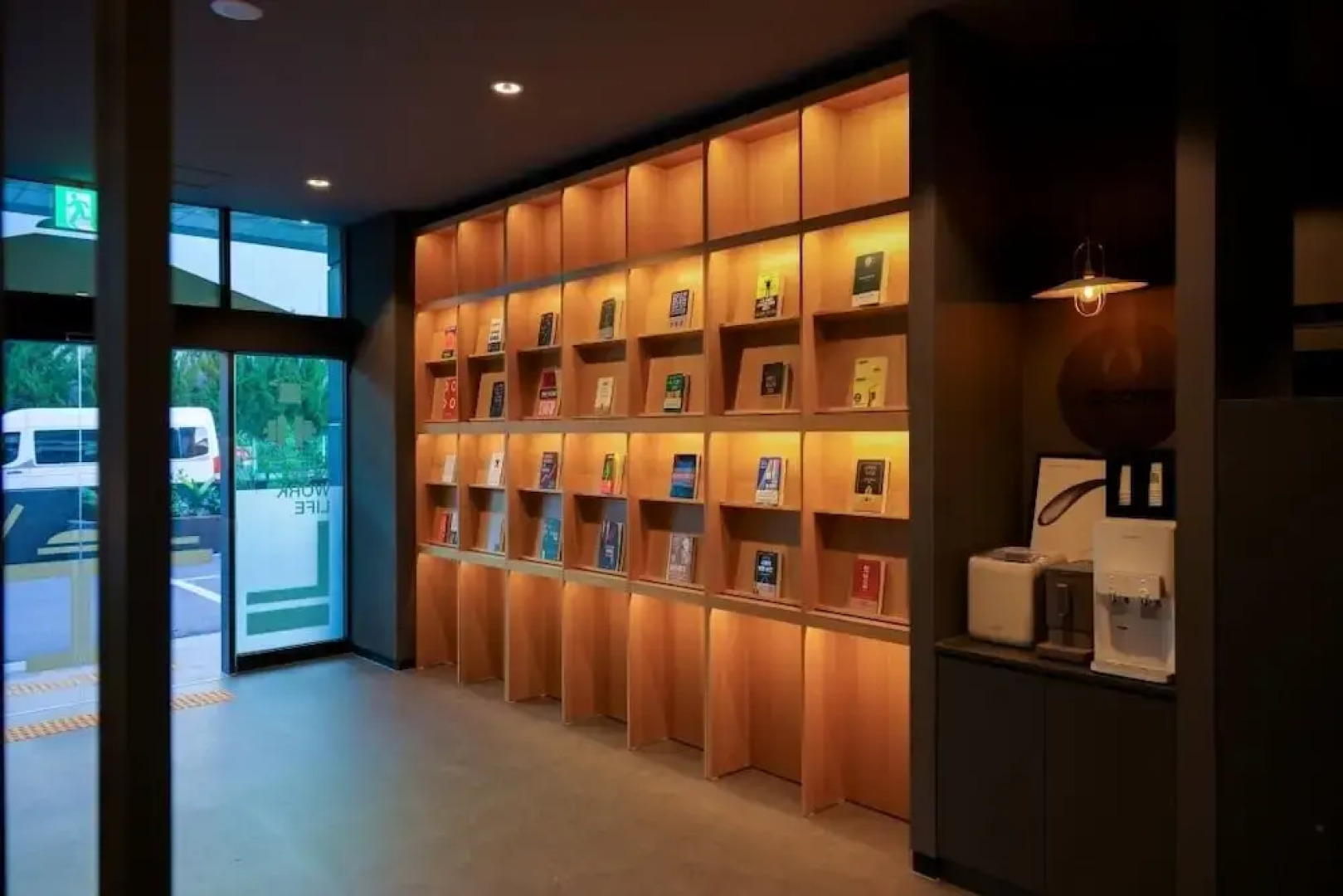 Workers Hotel Daejeon by Aank