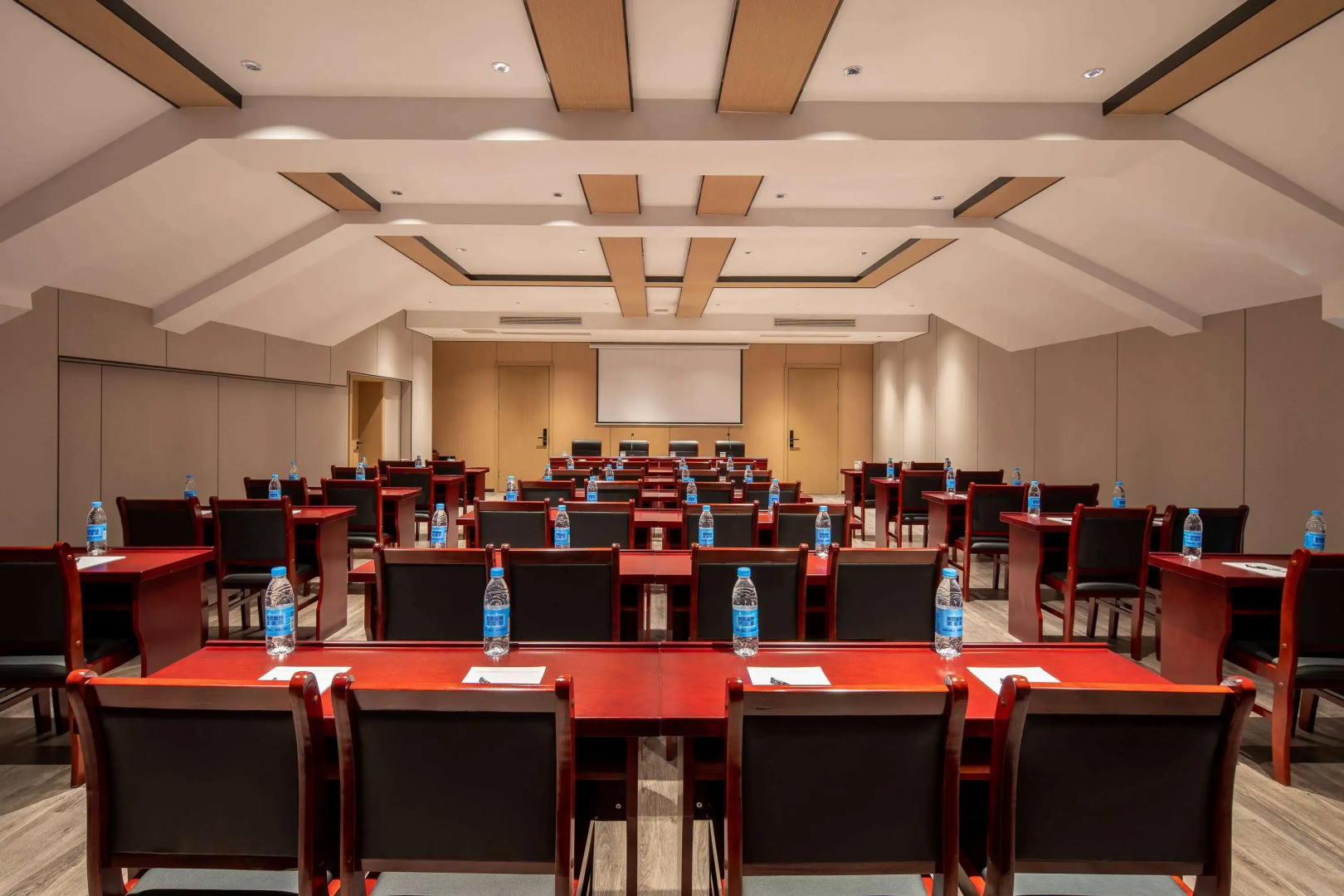 Ramada Encore by Wyndham Xishuangbanna Jinghong