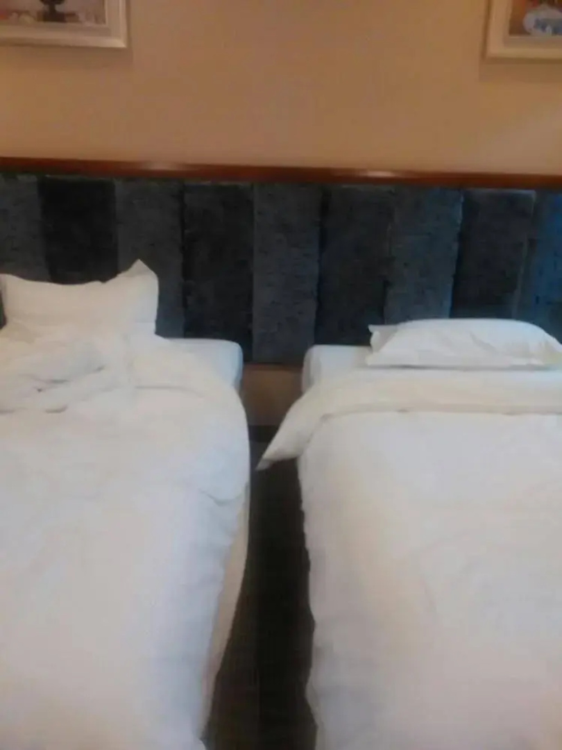 Super 8 Hotel