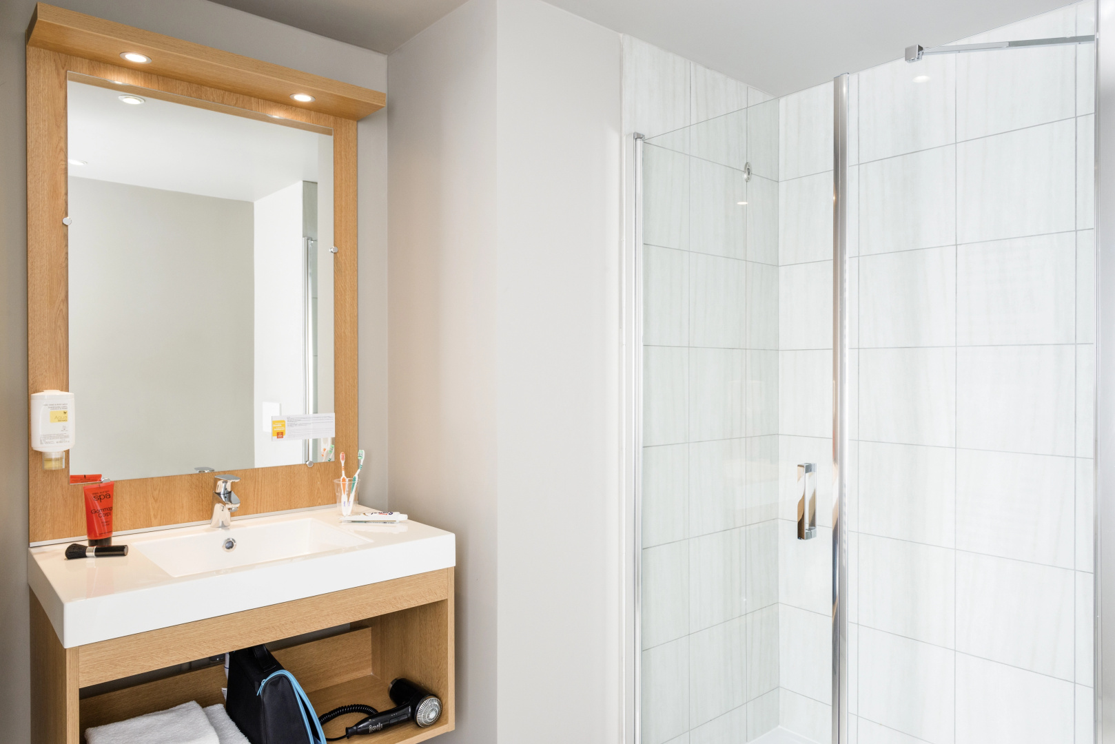 Aparthotel Adagio Access Paris Massy Gare TGV
