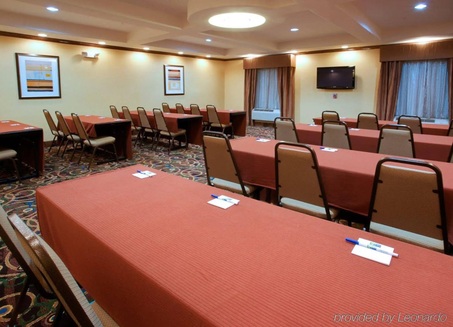 Holiday Inn Express & Suites Waller - Prairie View by IHG