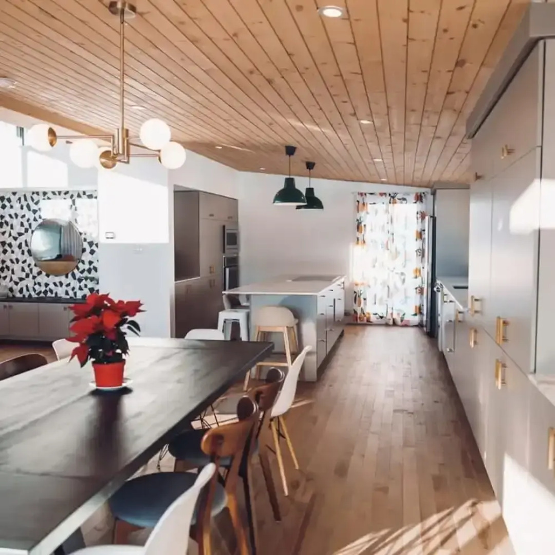 Lakeview Mid Century Luxury Cottage Citq 311414