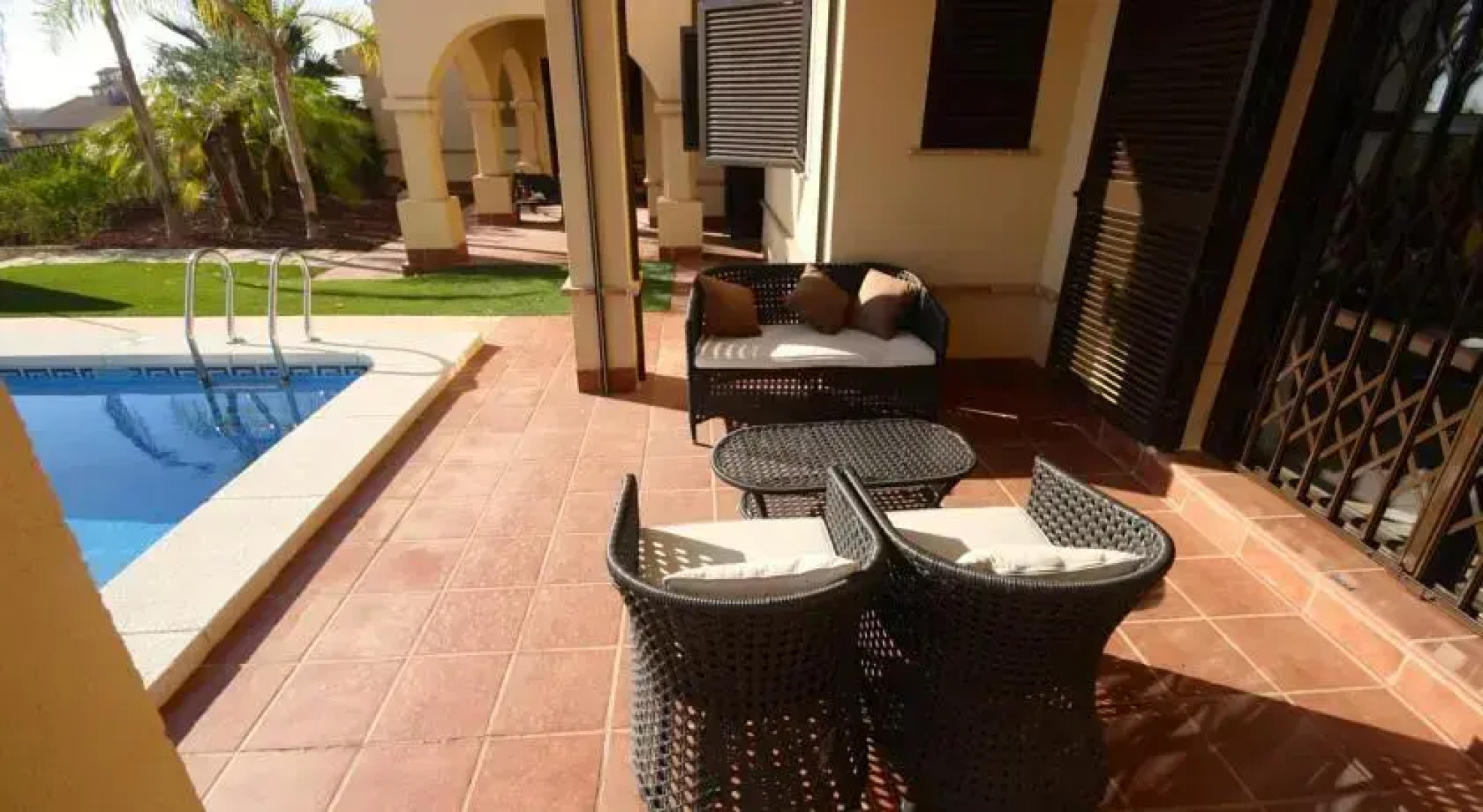 Hacienda Golf Properties - Canada DLA001