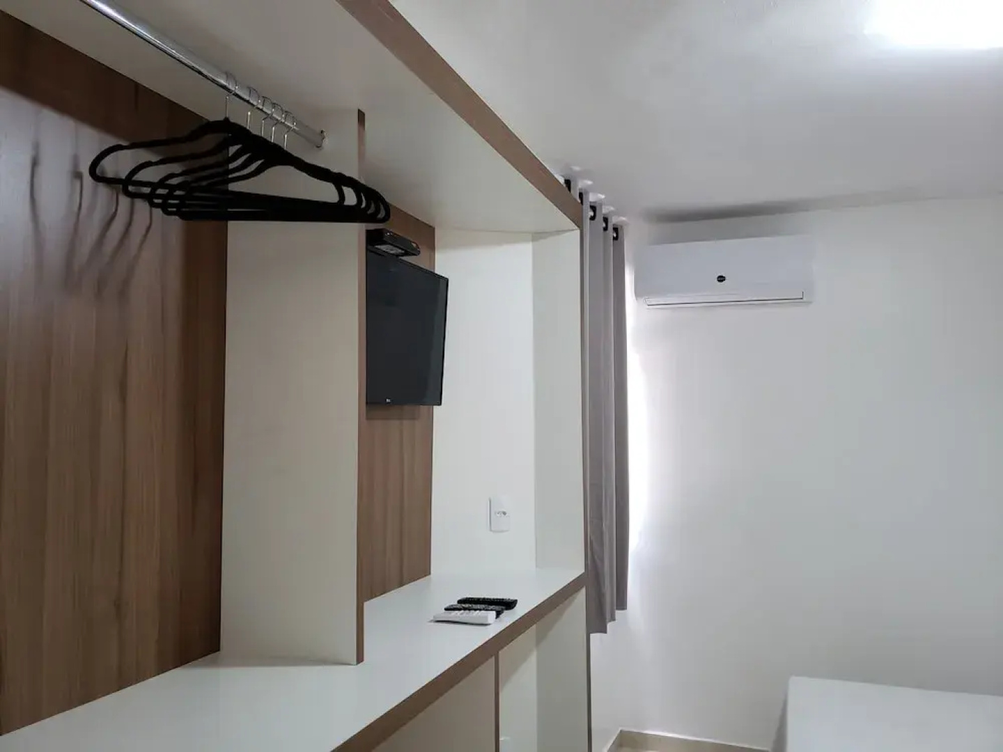 Executive Plaza Hotel