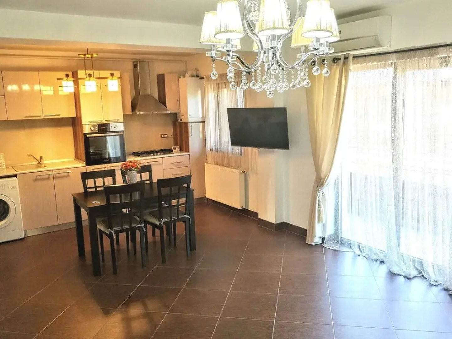 Casa Bella Apartments