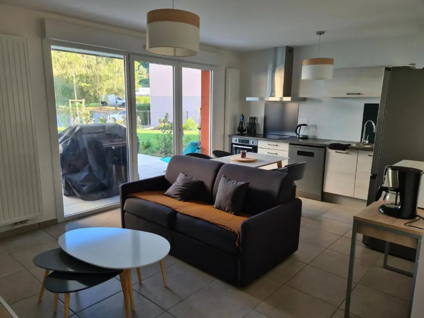 T2 à 5min de Thonon et Evian avec terrasse et jardin à 100m du lac