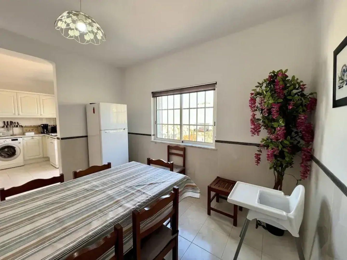 Pêra Stylish Villa With Pool by Homing