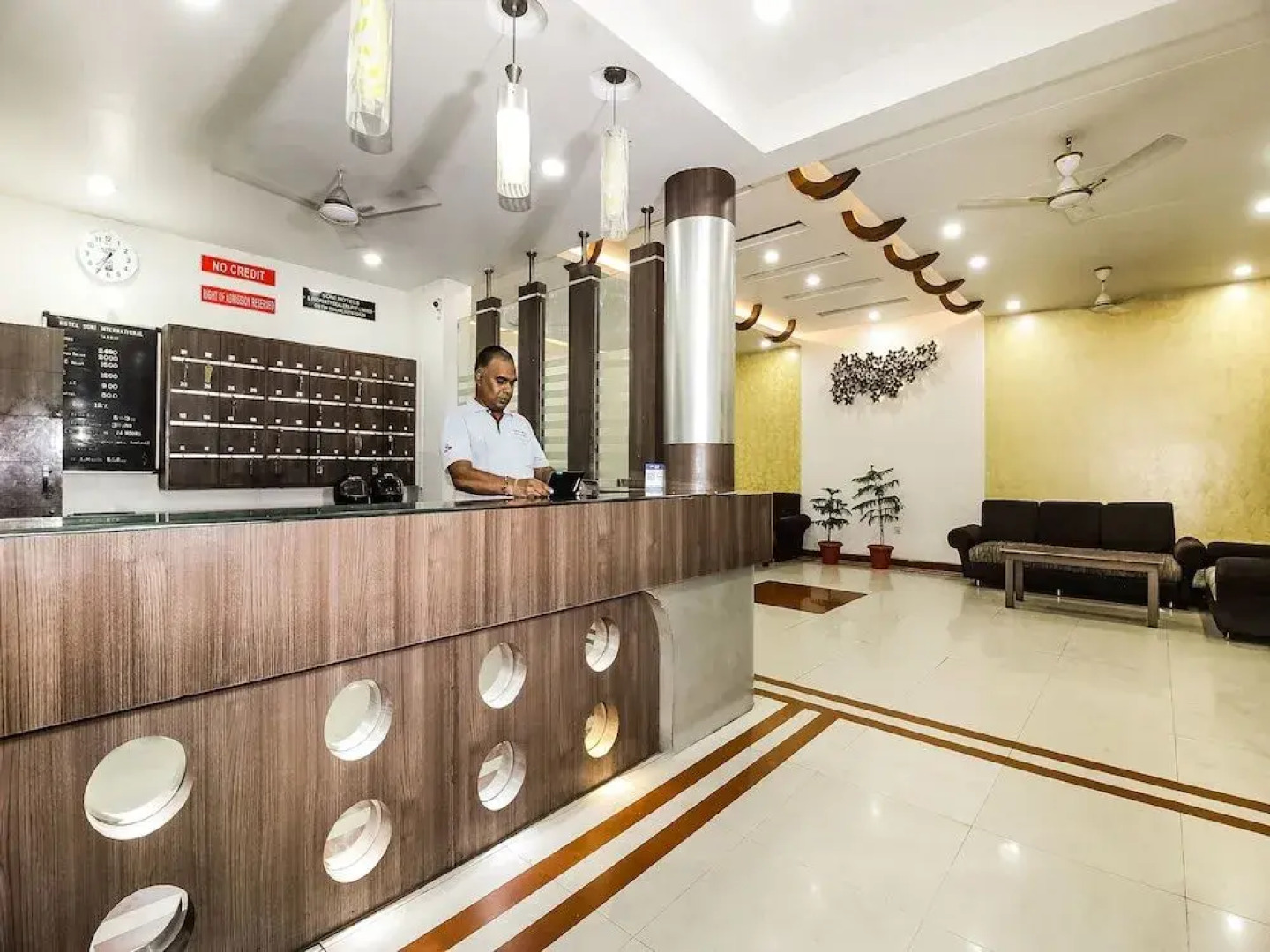 Hotel Soni International