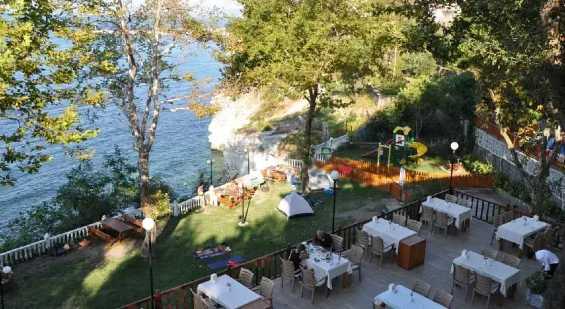 Tezel Pansiyon & Camping