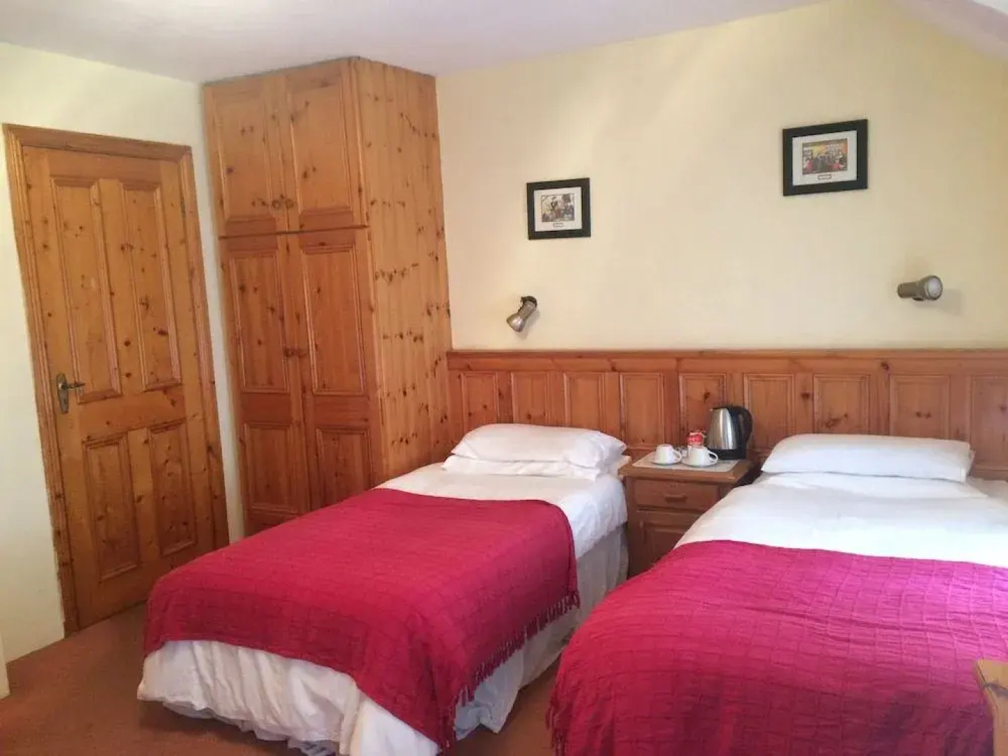 Caseys of Union Hall