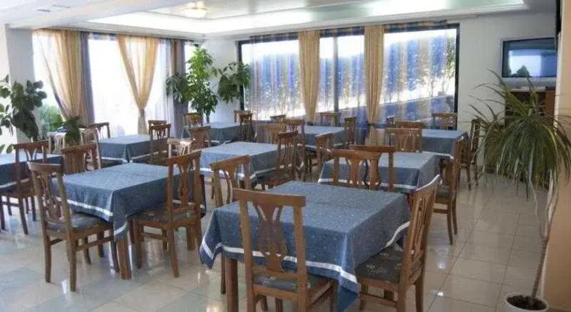 Hotel Mercury Saranda