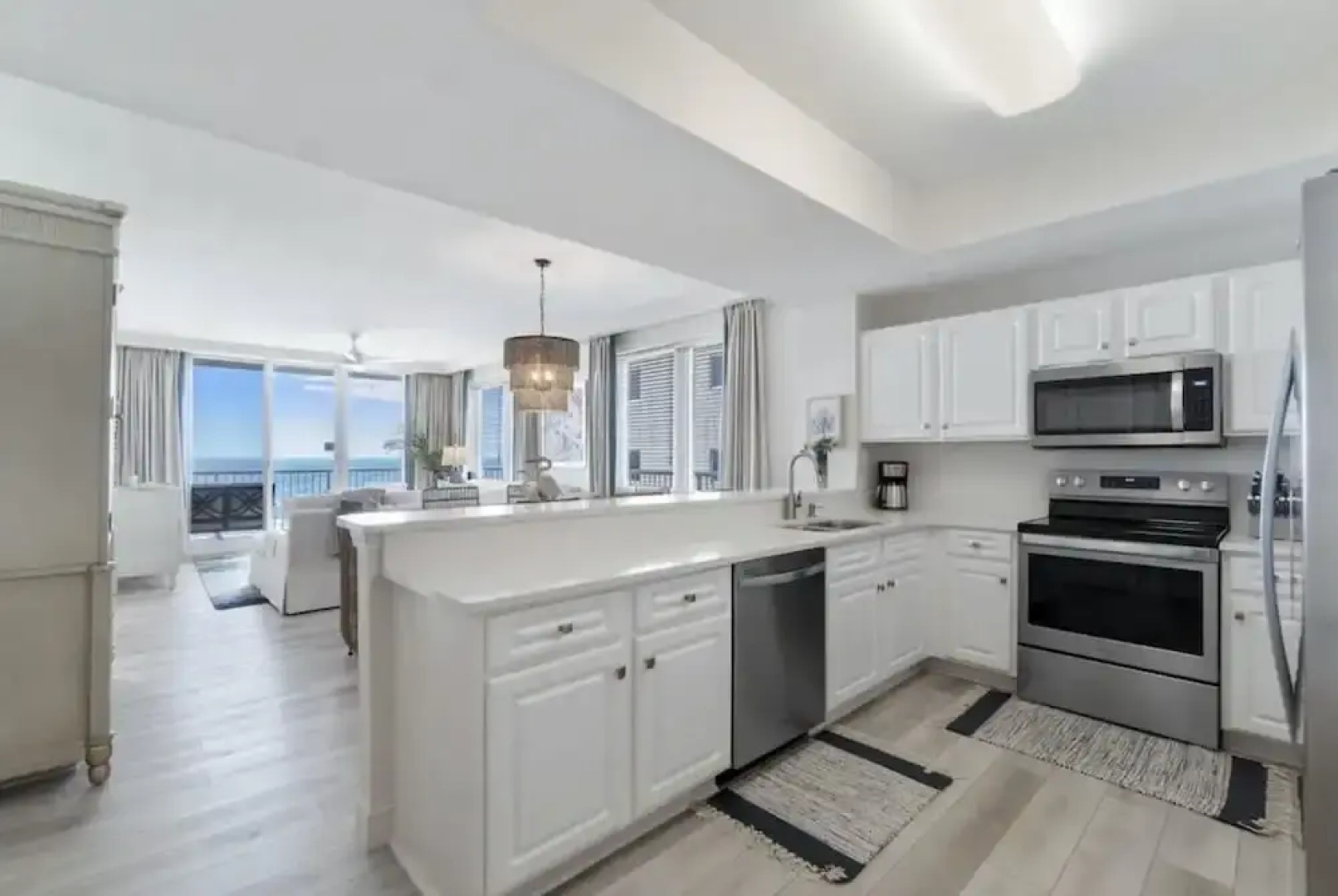 Sea Salt Villa 3 Bedroom Condo by RedAwning