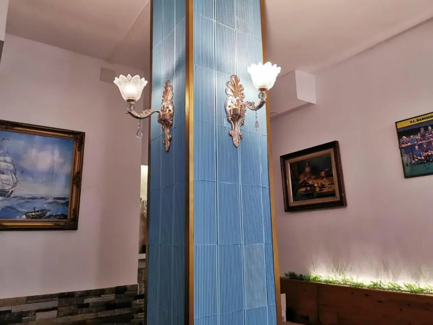 Barcelona Corona Hostal