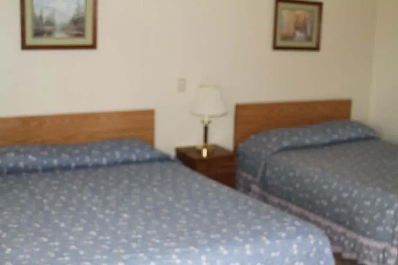 Badlands Hotel and Campground