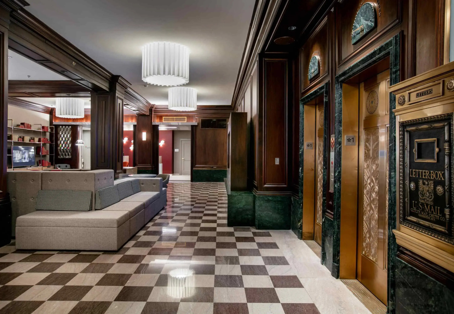 Courtyard by Marriott St. Louis Downtown/Convention Center