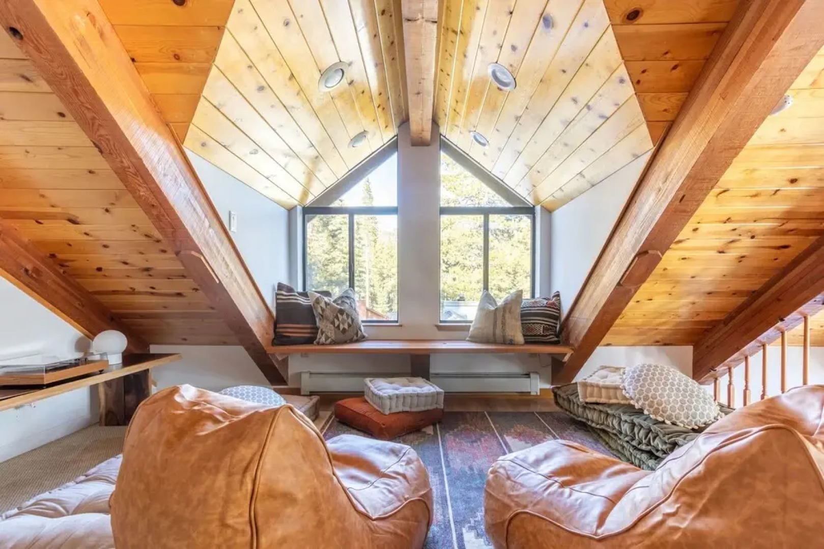 Tallac by Avantstay Secluded & Woodsy Tahoe Cabin in Incline Village