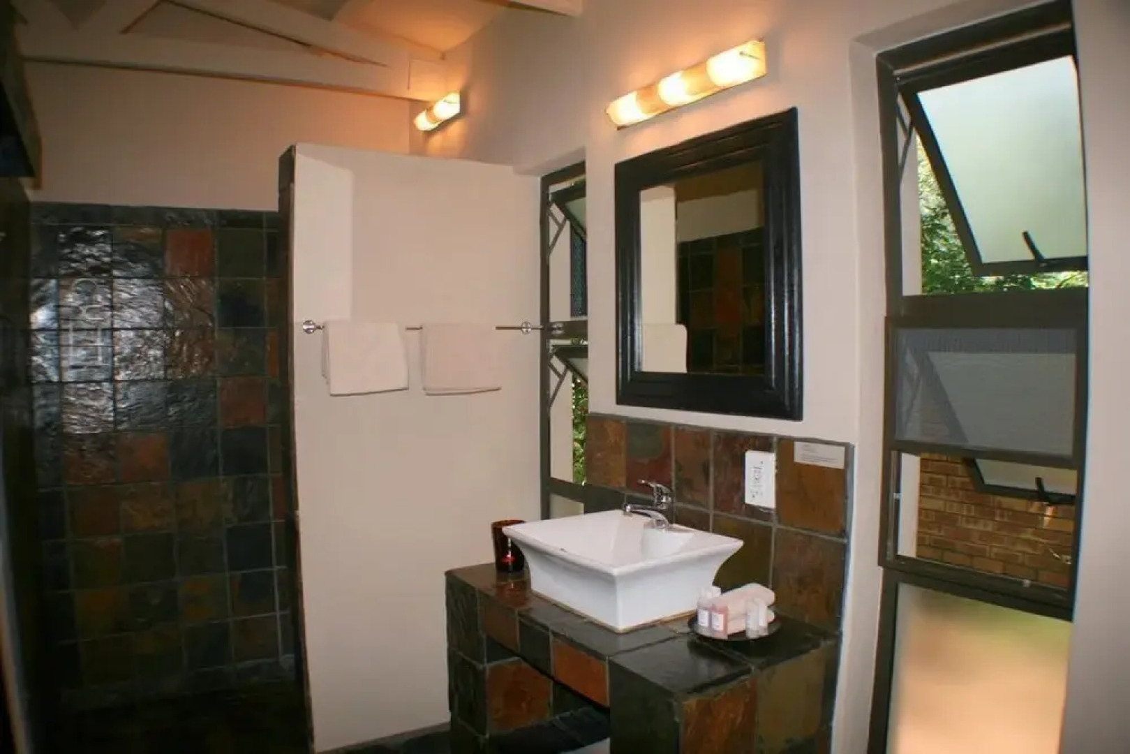 Dreamfields Guesthouse