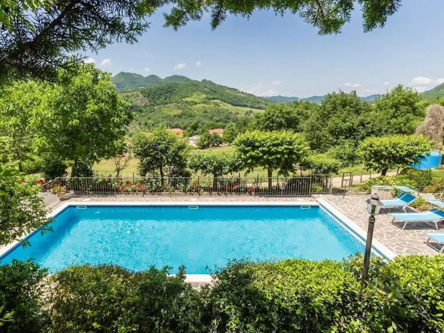 Belvilla by OYO Villa Artisti