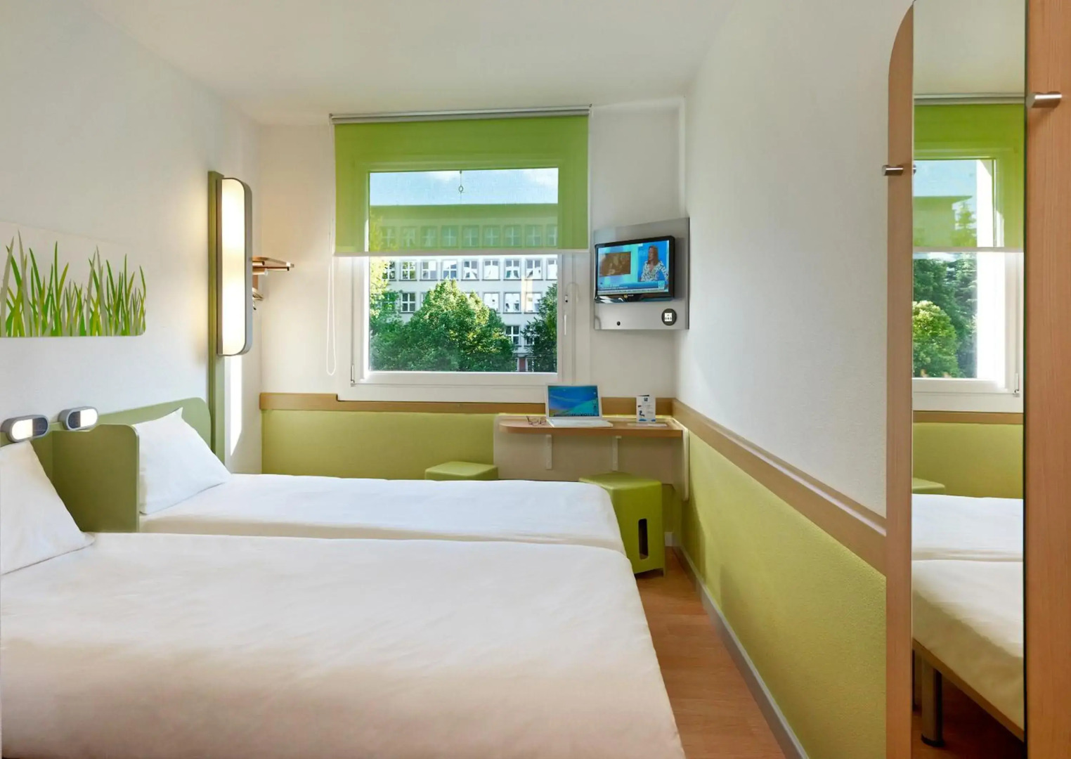 ibis budget Arles Palais des Congrès