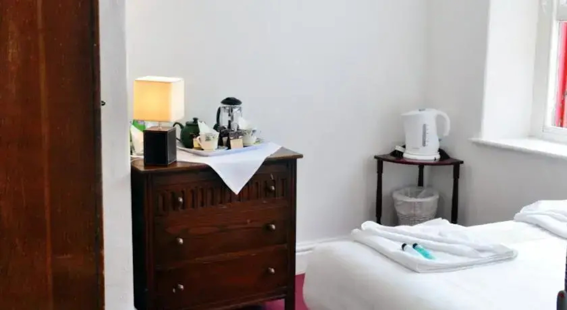 The Shelley Town Residence