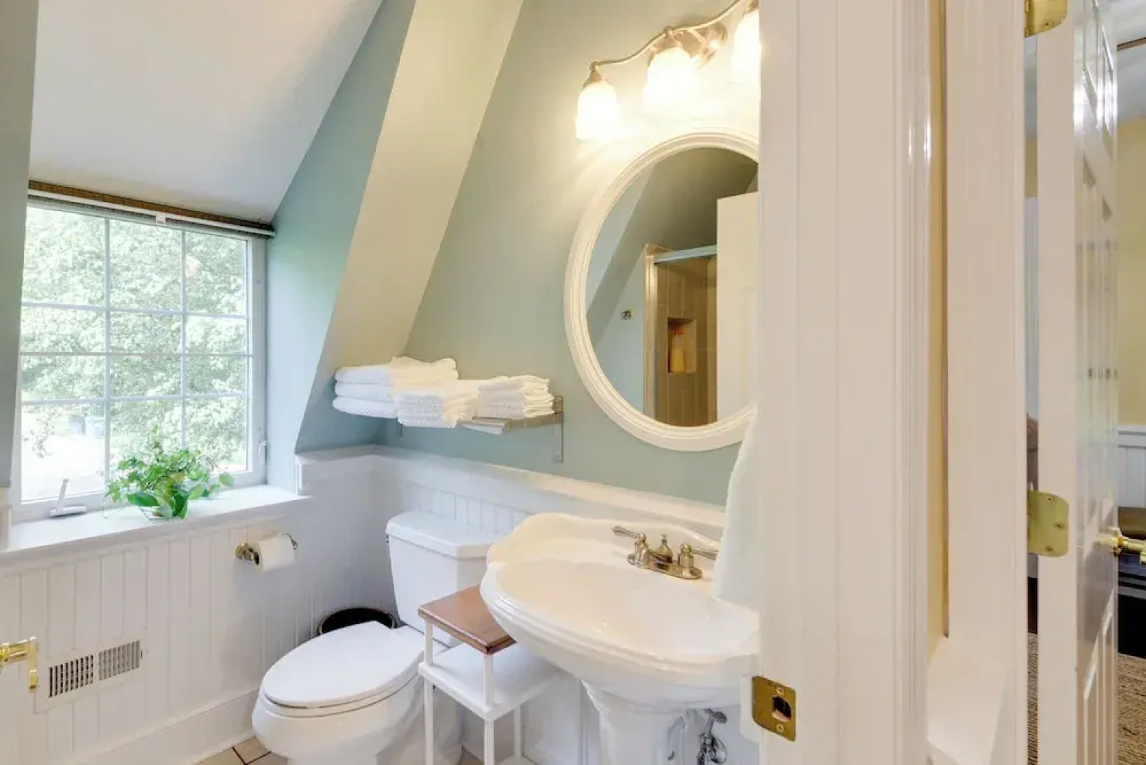 Quiet St Charles Cottage w/ Patio & 4 Acres