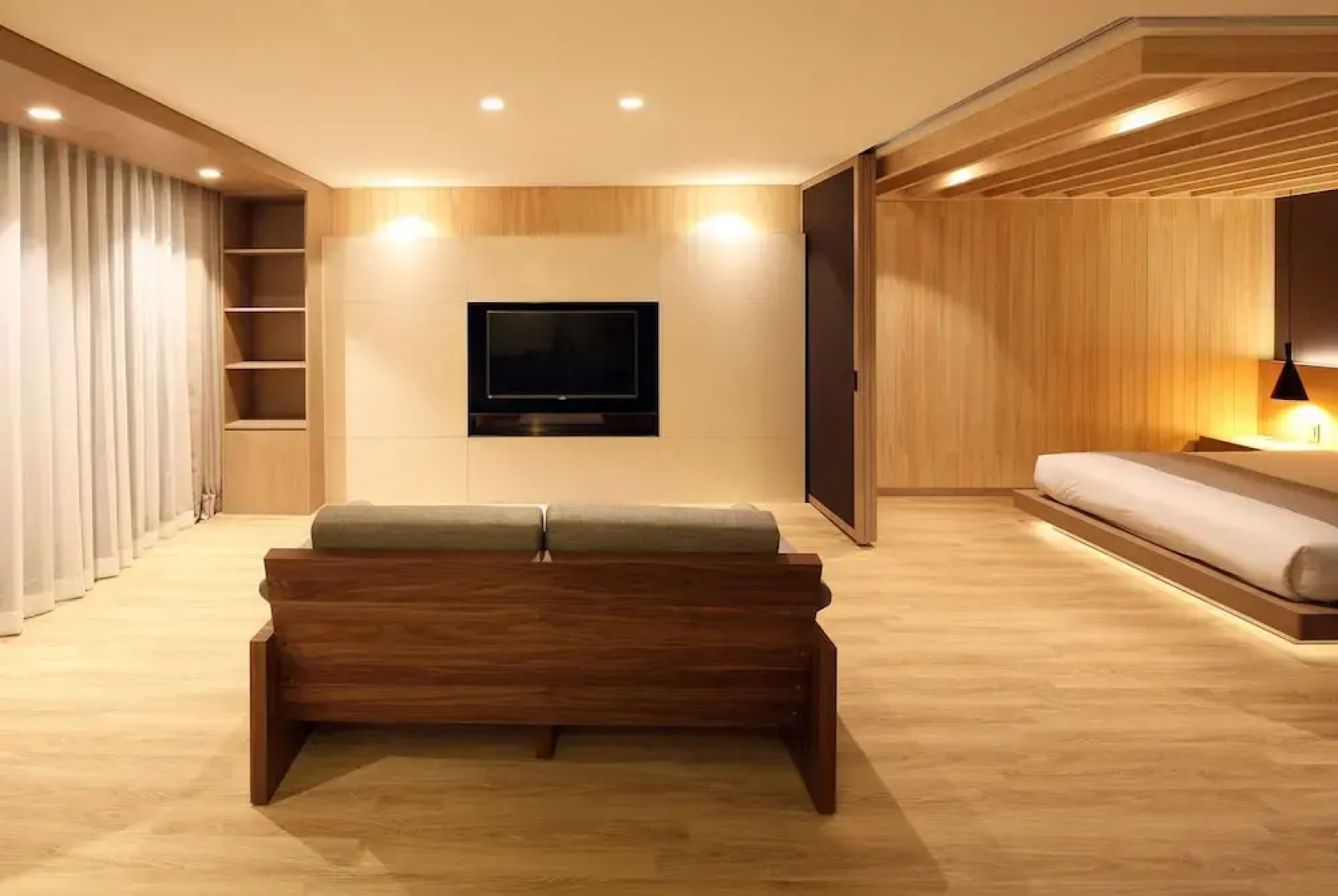 Dukgu Oncheon Resort Condo