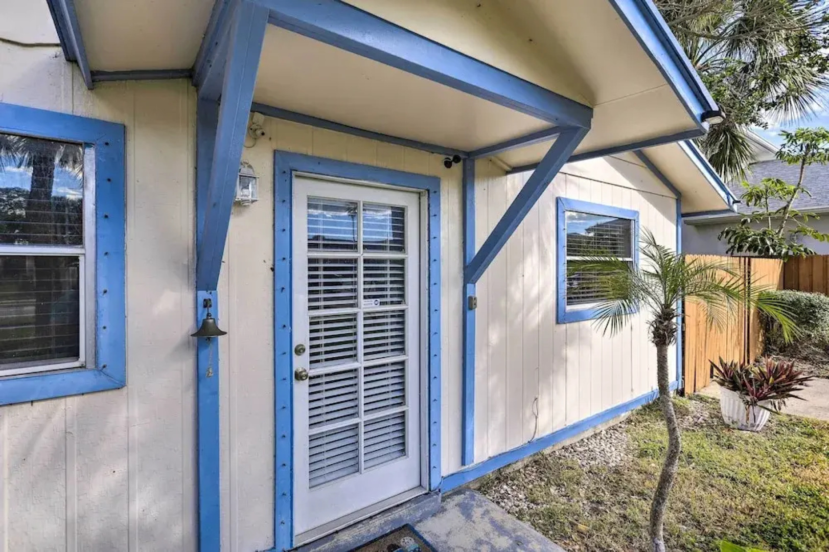 Cape Canaveral Cottage w/ Hot Tub: Walk to Beach