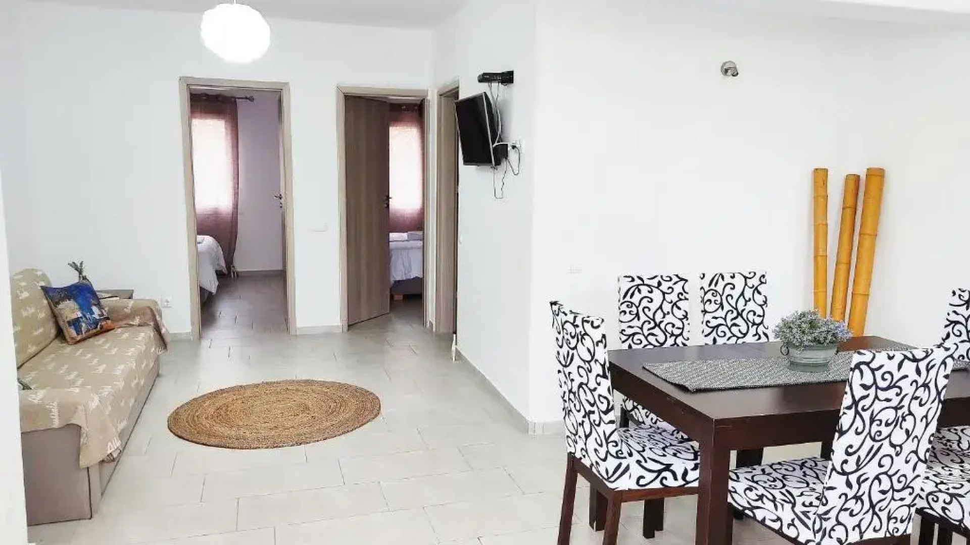 AVALON cosy apartments, minimal villas with shared swimming pool